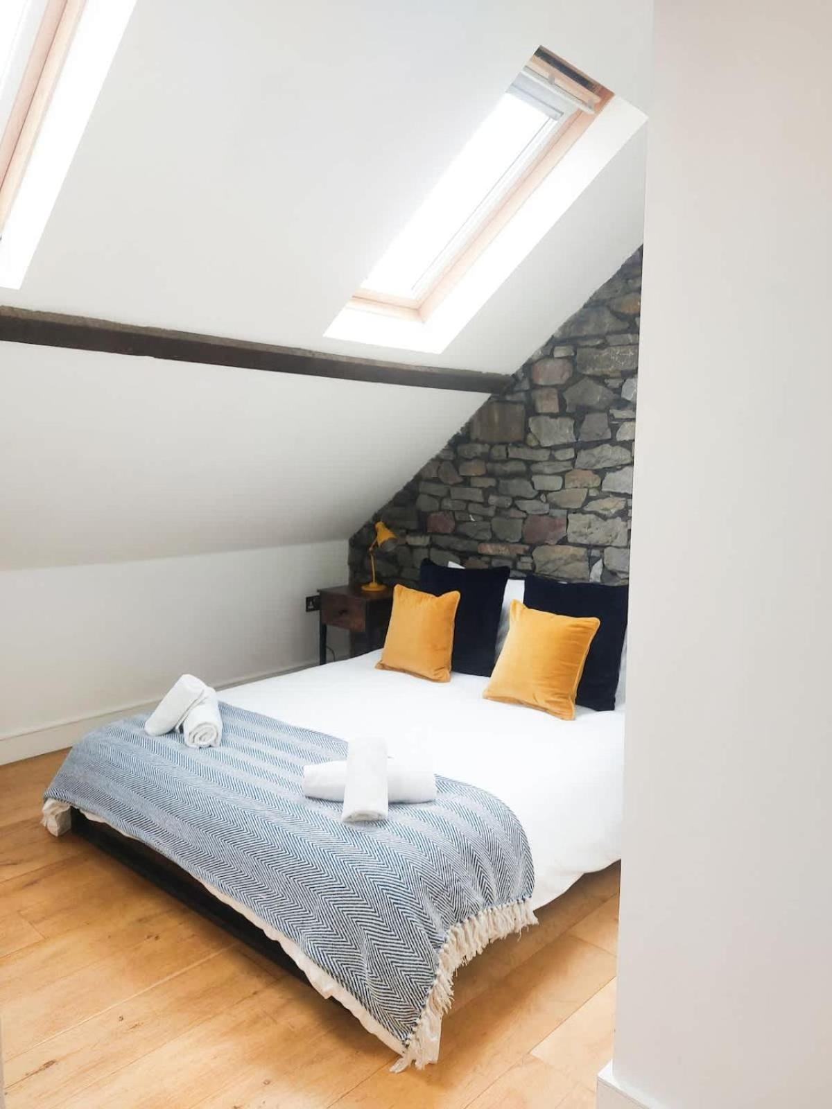 Converted Factory Loft Apartment Bristol Eksteriør billede