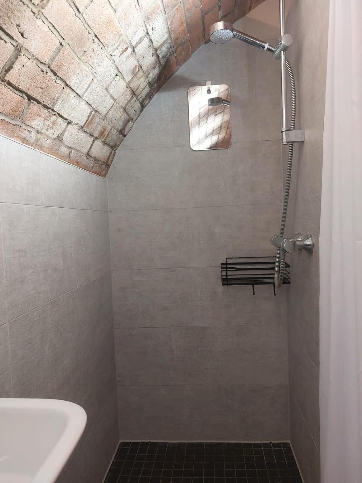 Converted Factory Loft Apartment Bristol Eksteriør billede