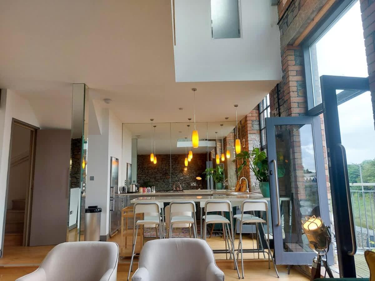 Converted Factory Loft Apartment Bristol Eksteriør billede