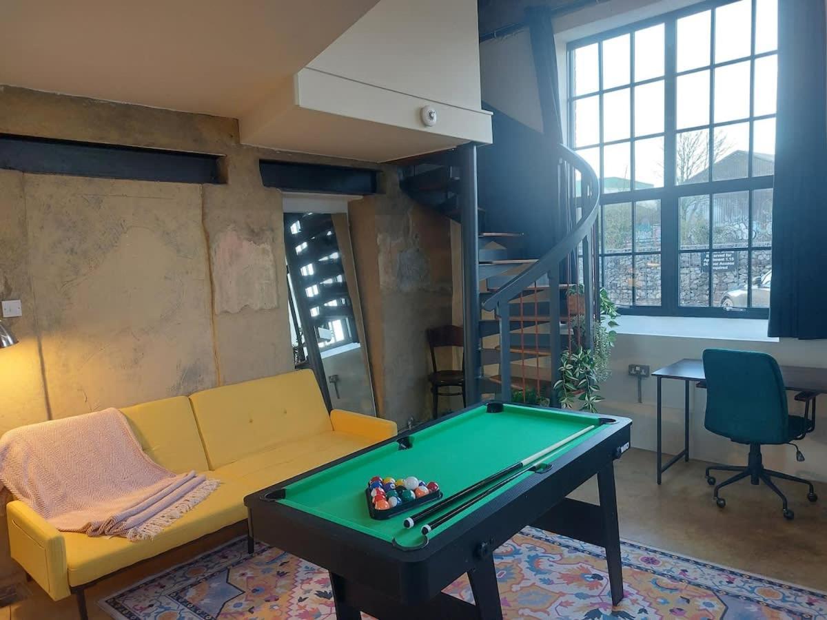 Converted Factory Loft Apartment Bristol Eksteriør billede