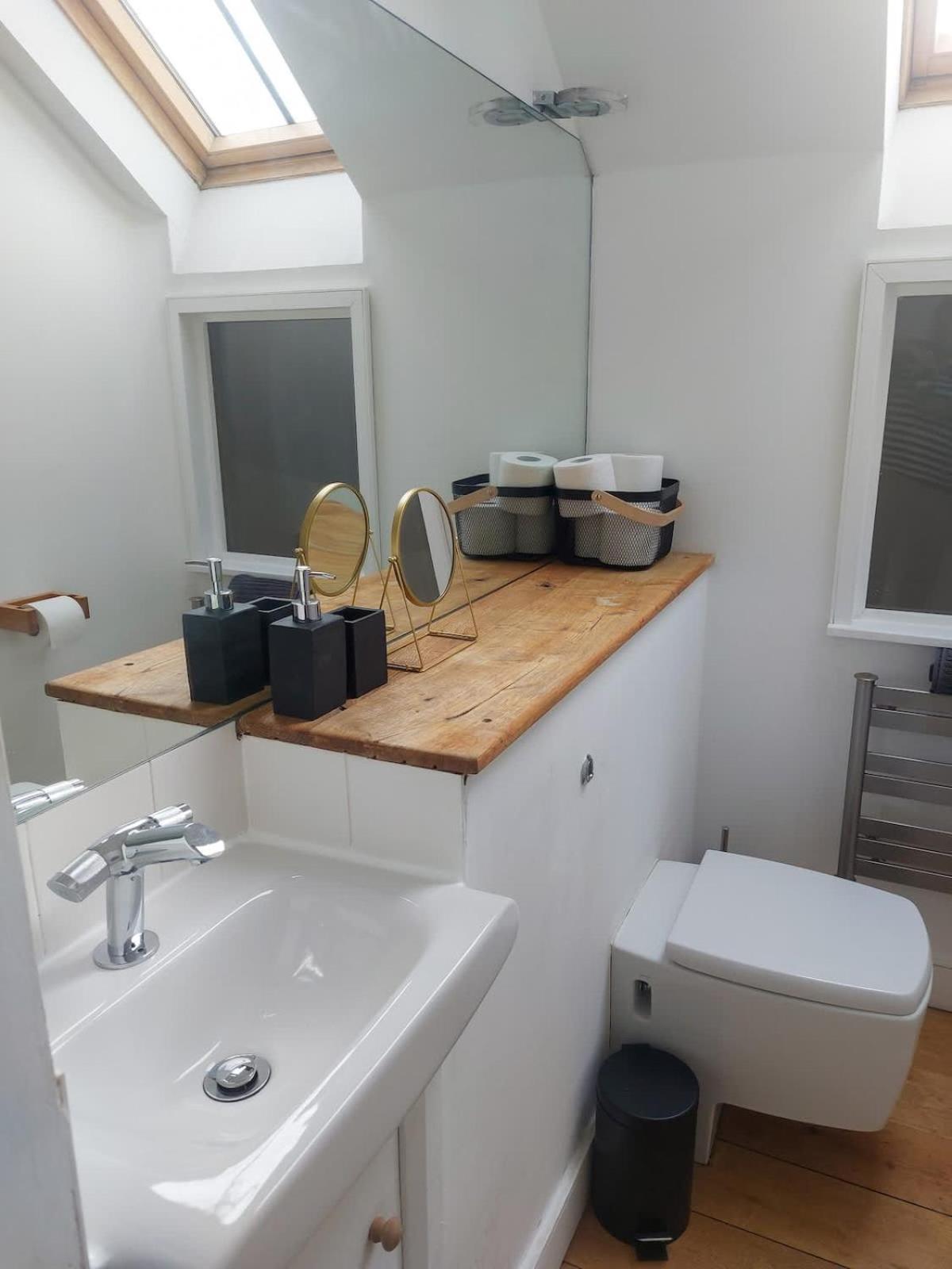 Converted Factory Loft Apartment Bristol Eksteriør billede