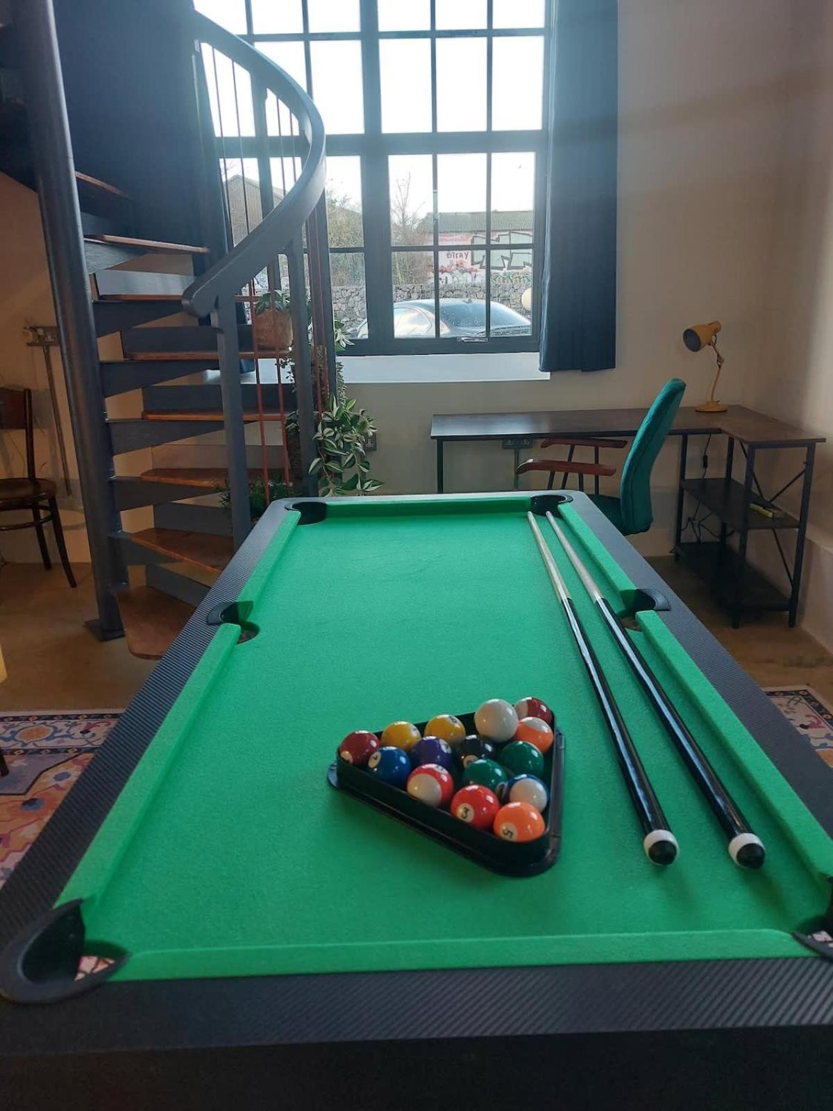 Converted Factory Loft Apartment Bristol Eksteriør billede